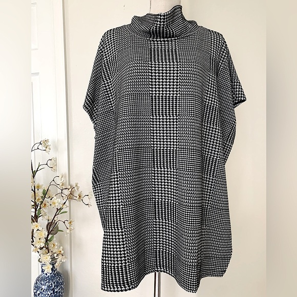 Jones New York Houndstooth Pullover - Picture 2 of 11